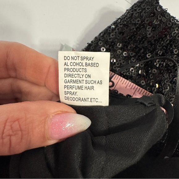 IEENA for Mac Duggal Black Sequin Cutout Gown Size 2 NWT - Picture 11 of 16